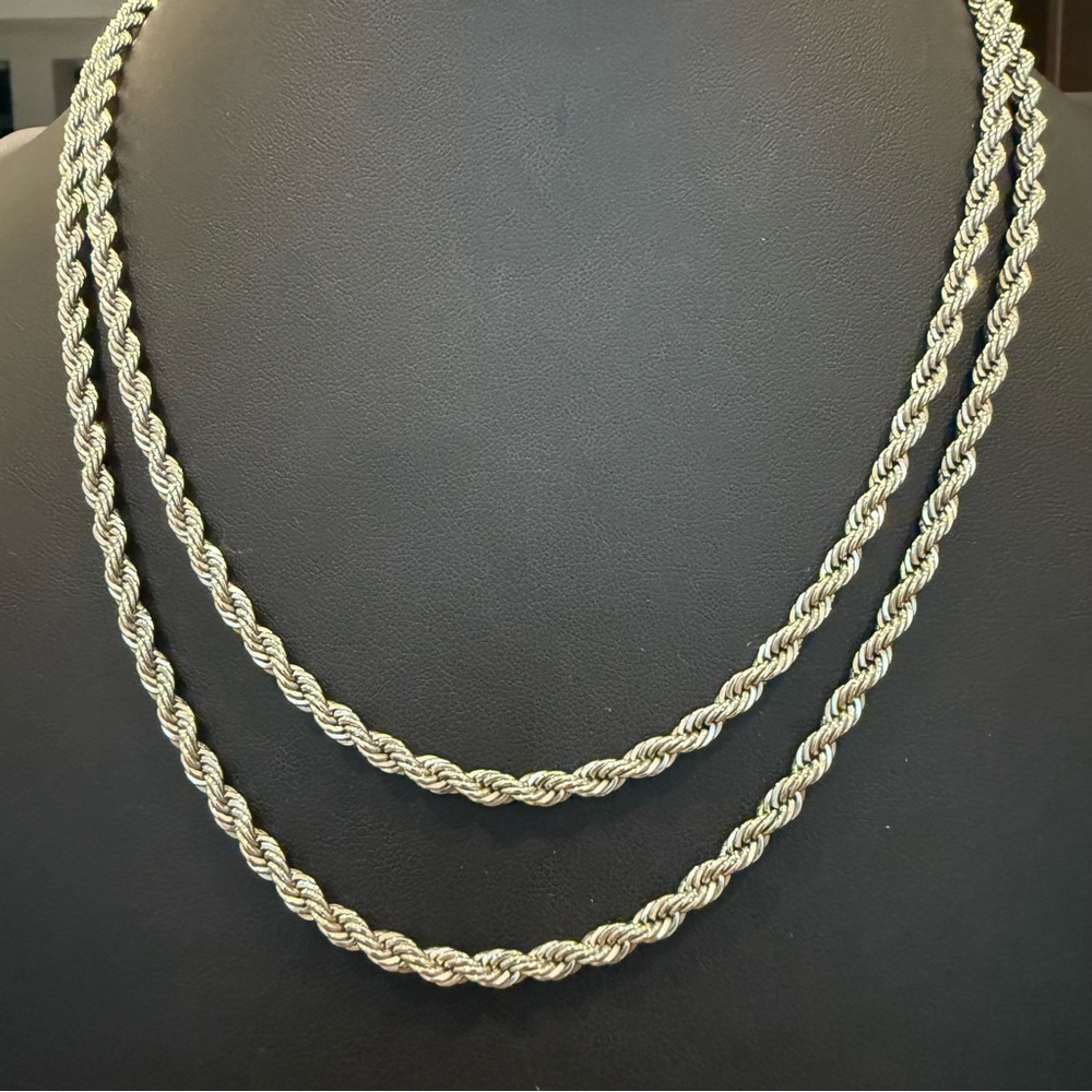 Vintage Silver Tone Chunky Twisted Rope Necklace 40” Length 2mm